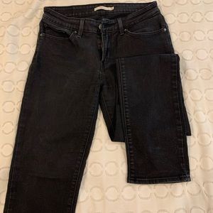 Levi’s black 712 slim size 29